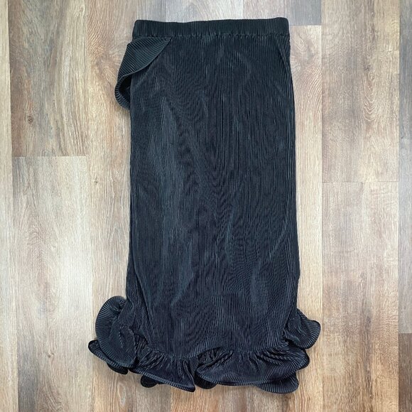 Romance Was Born Black Pleated Ruffled Midi Skirt Supernova Frills Small Medium - Picture 12 of 13